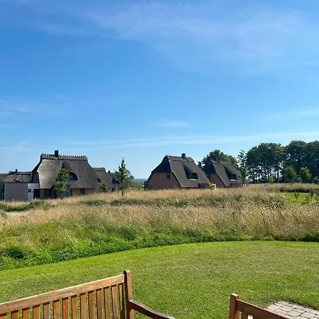 Reetdorf Geltinger Birk Malerhaus Erlenbruch בית נופש *